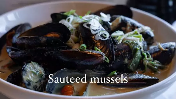 Teak OTR Sauteed Mussels